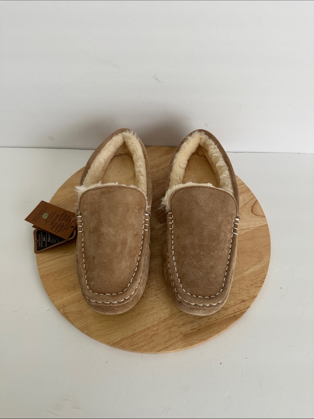 Lamo Womens Moccasin Slippers
